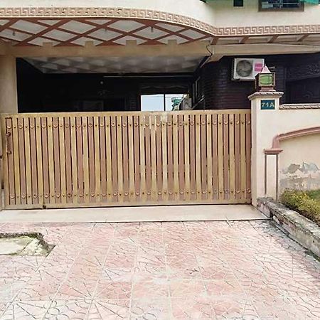 Butt Lodges 4 İslamabad Dış mekan fotoğraf